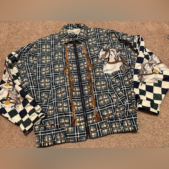 Jackets & Blazers - VINTAGE womens windbreaker